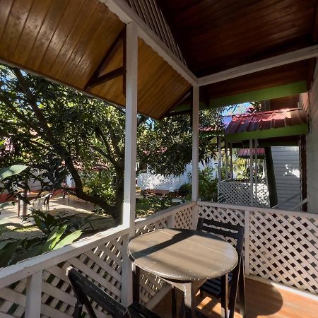 Los Gavilanes Hotel Pucallpa Esterno foto