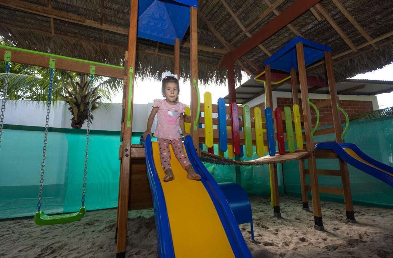 Los Gavilanes Hotel Pucallpa Esterno foto