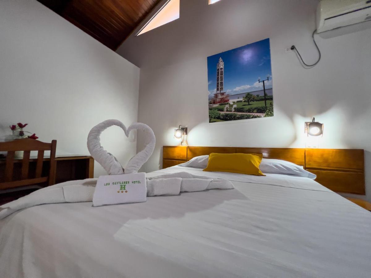 Los Gavilanes Hotel Pucallpa Esterno foto
