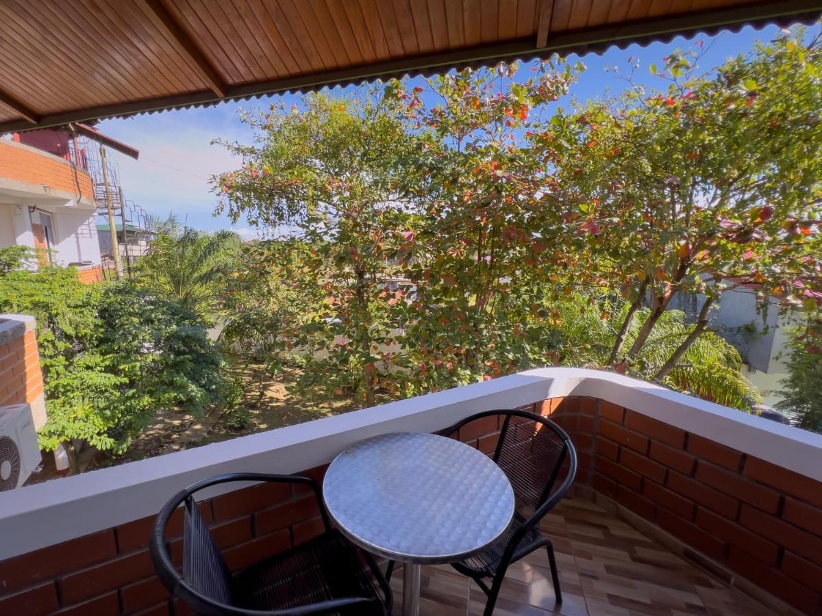 Los Gavilanes Hotel Pucallpa Esterno foto