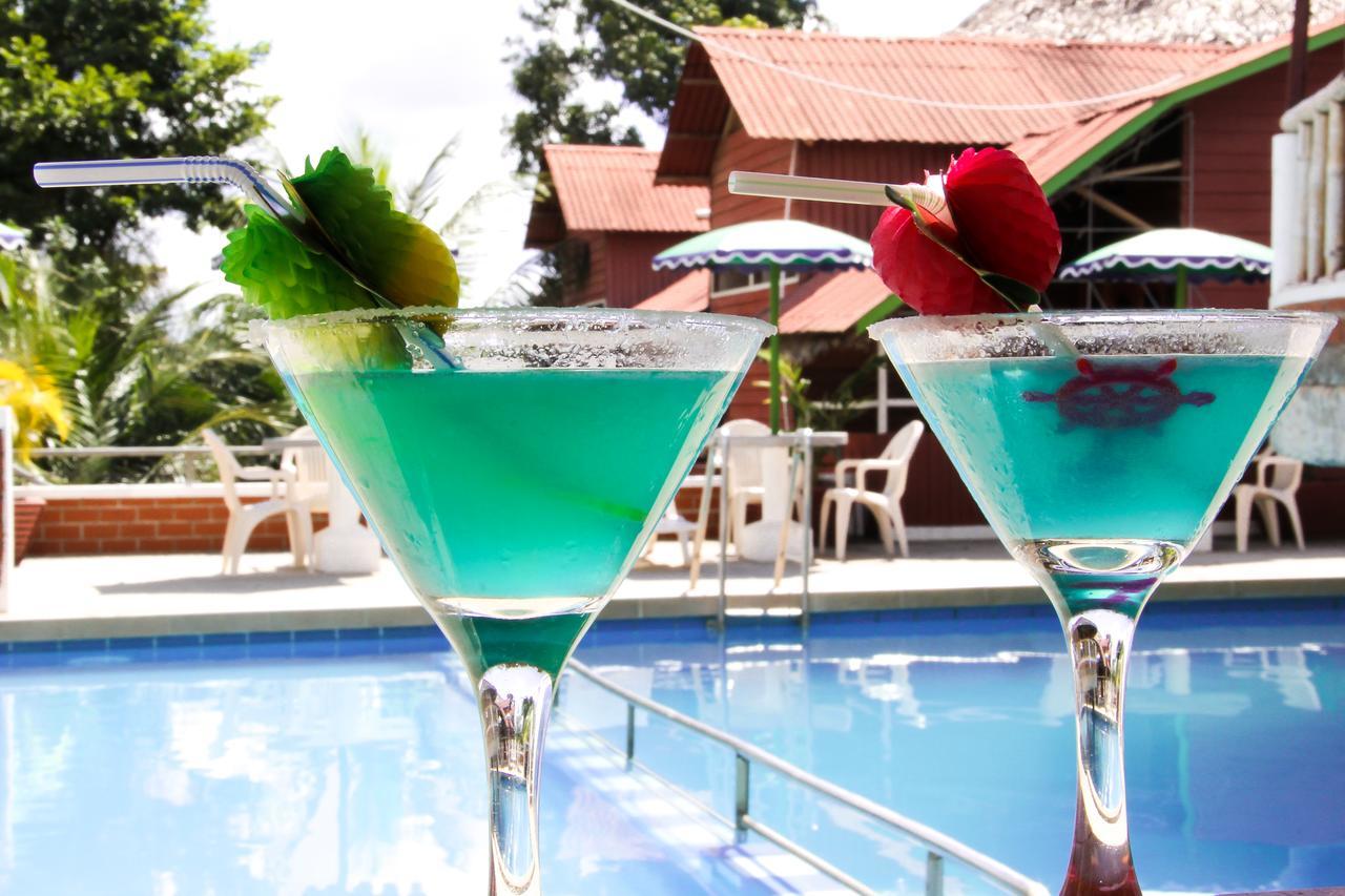 Los Gavilanes Hotel Pucallpa Esterno foto